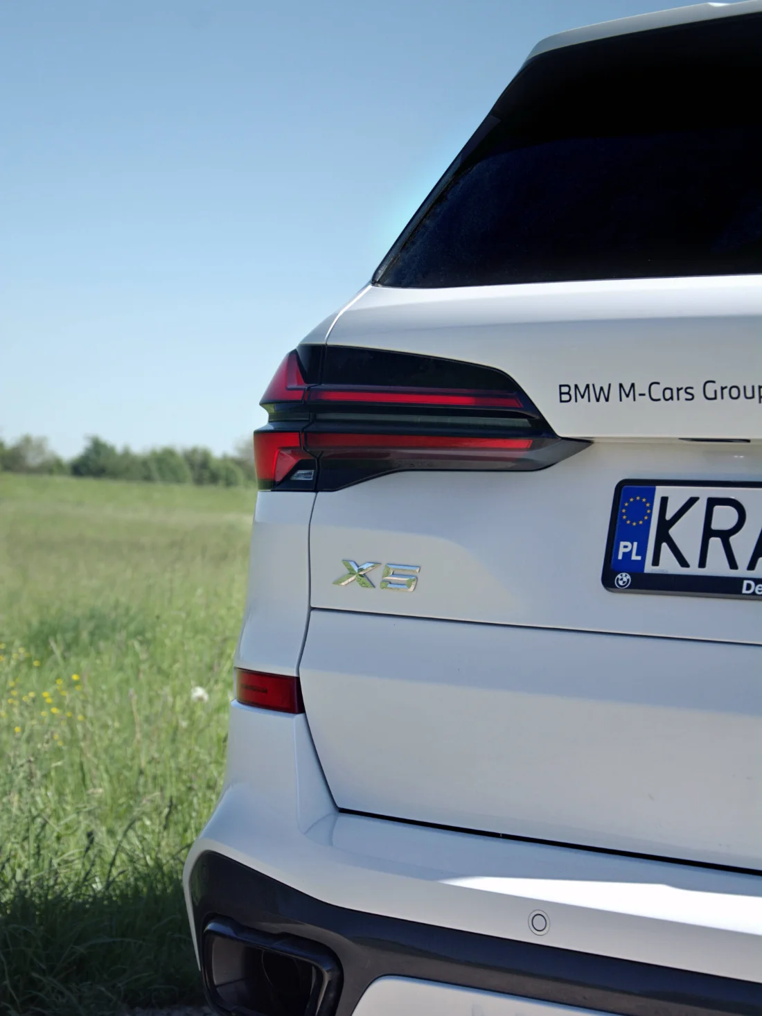 Oznaczenie X5 i tylne światło BMW X5 xDrive30d 2025, BMW M-Cars Group