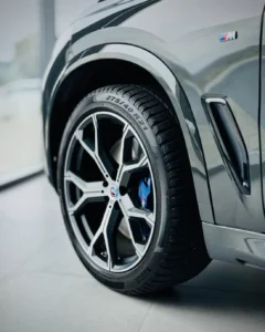 Felga BMW X5 xDrive40d, Pakiet Sportowy M i detal nadwozia Premium Selection
